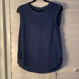 Sleeveless silk shirt